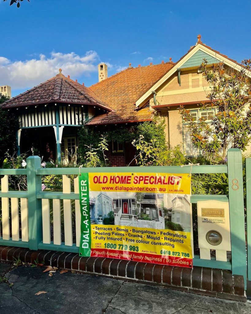 Sydney’s old homes specialists Follow o 19 Sydney’s old homes specialists